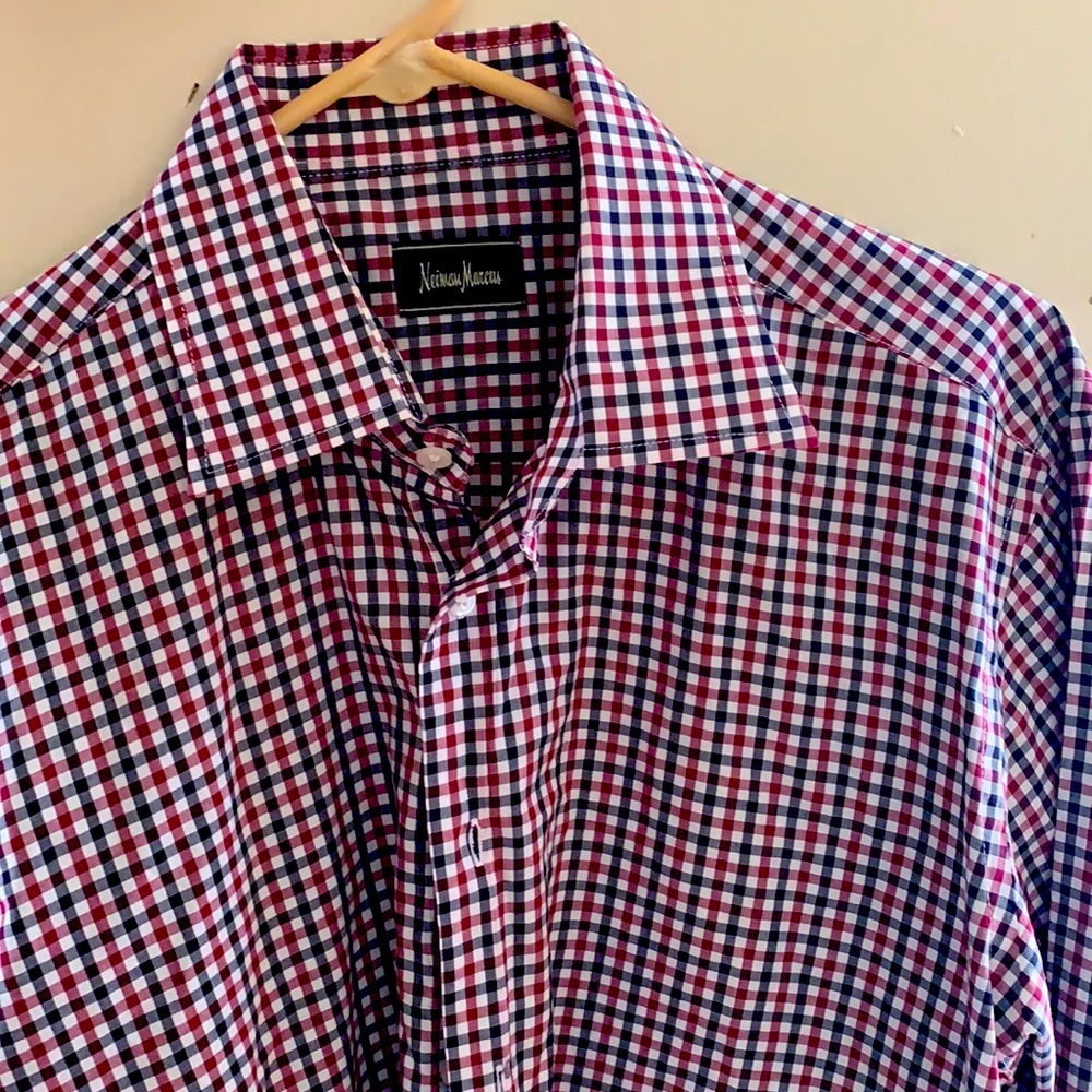 Neiman Marcus medium dress shirt